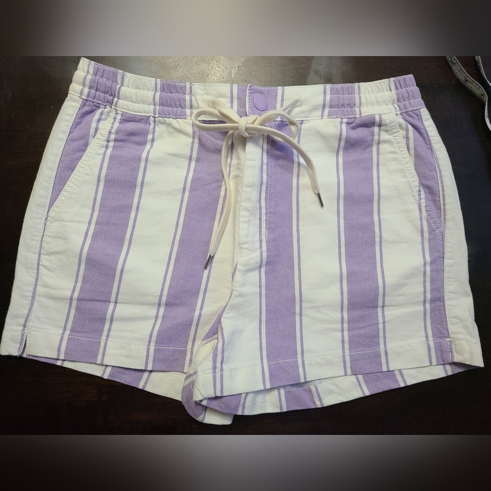 American Eagle Shorts size medium